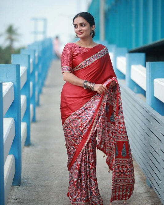 Elegant Ready-to-Wear Cotton Saree with Printed Design