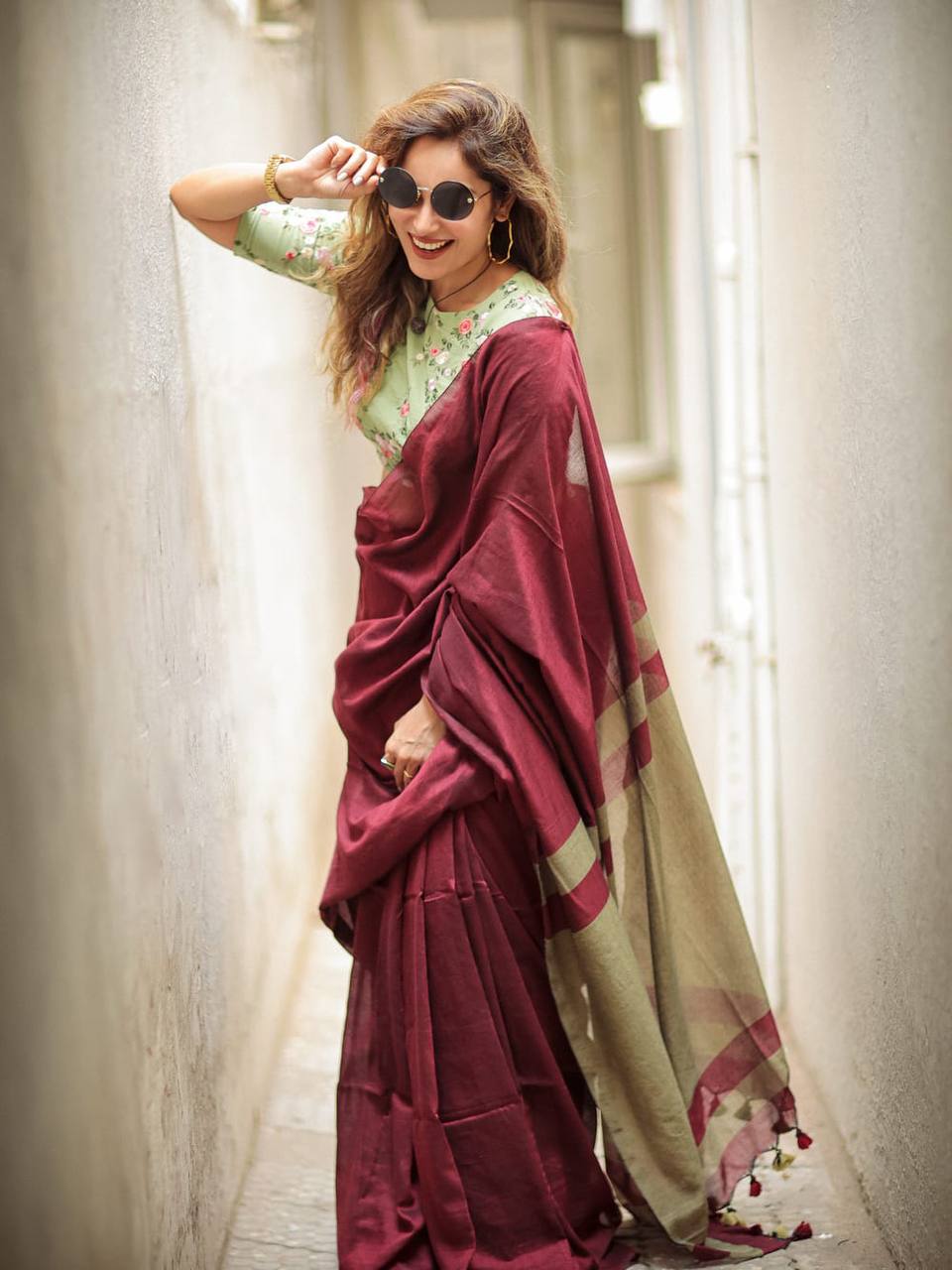 GOPIKANYA KHADI COTTON CONTRAST SAREE - MAROON