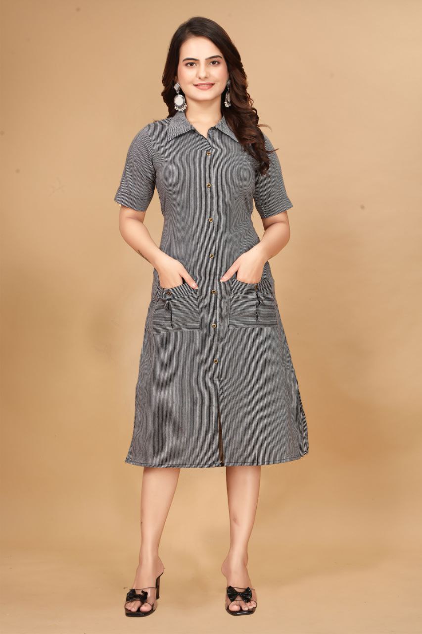 New heavy Aline gown
