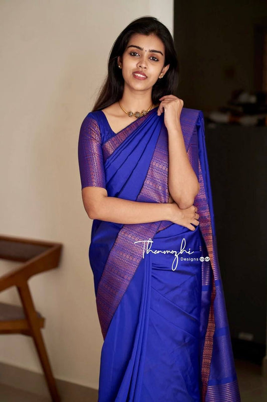 Attractive Kanjivaram Woven Silk Saree With Blouse Piece BLUE