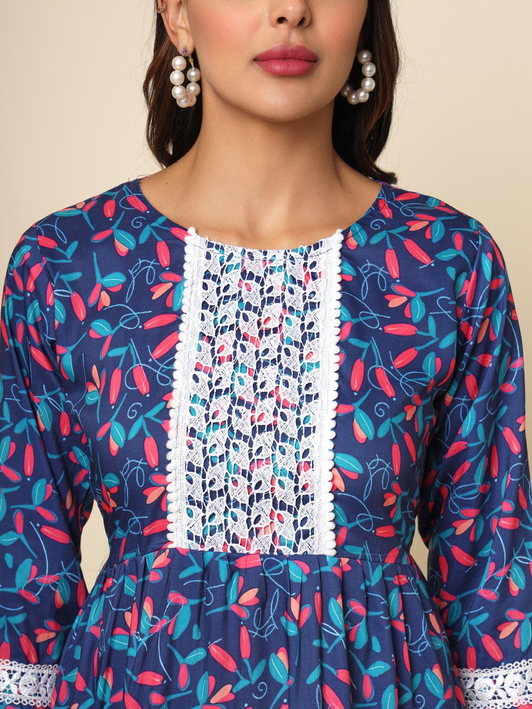 Women Floral Print Relaxed Fit Tunic