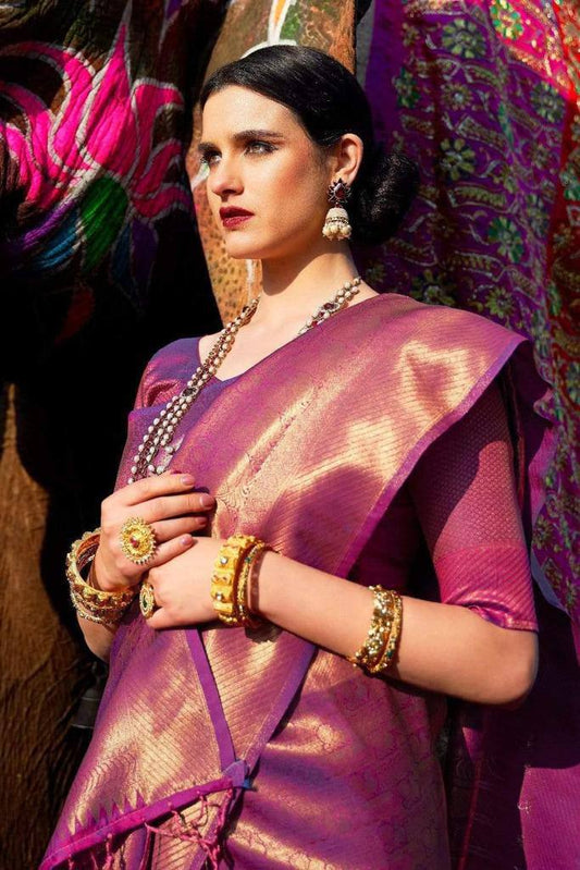 Wedding Wear Kanjivaram Woven Silk Saree With Blouse Piece - PINK