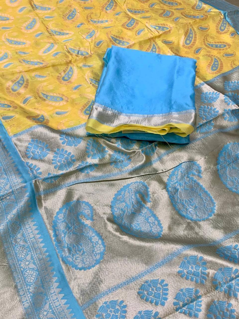 Yellow and Aqua Green Colour Kanjivaram Woven Silk Saree With Blouse Piece
