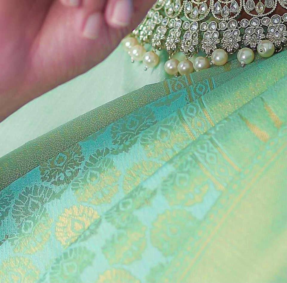 Light Green Colour Kanjivaram Woven Silk Saree With Blouse Piece