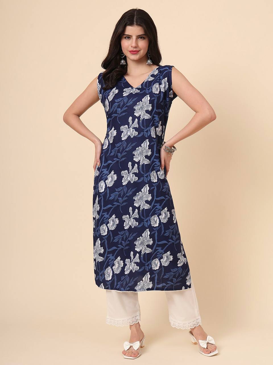 Women Printed Pure Cotton Straight Kurta (Blue)