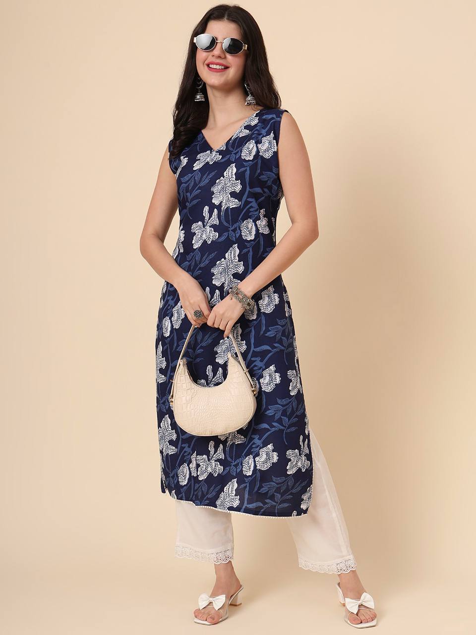 Women Printed Pure Cotton Straight Kurta (Blue)