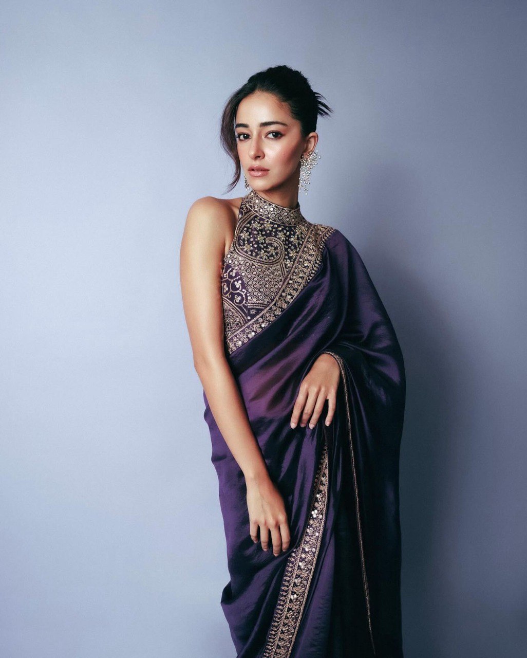 Elegant Fendy Silk Ready-to-Wear Saree with Lace Border & Unstitched Blouse