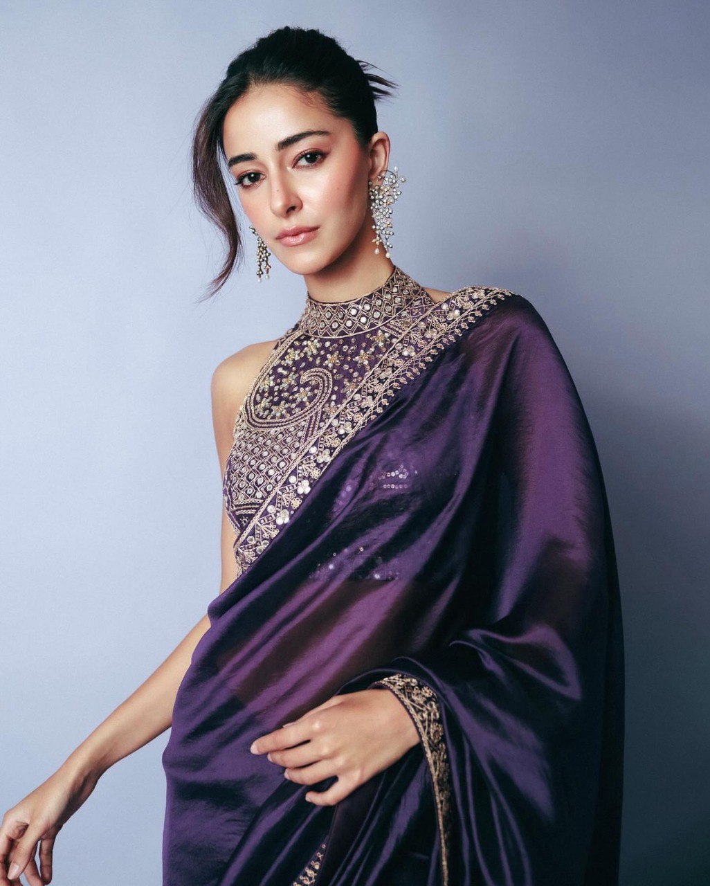 Elegant Fendy Silk Ready-to-Wear Saree with Lace Border & Unstitched Blouse