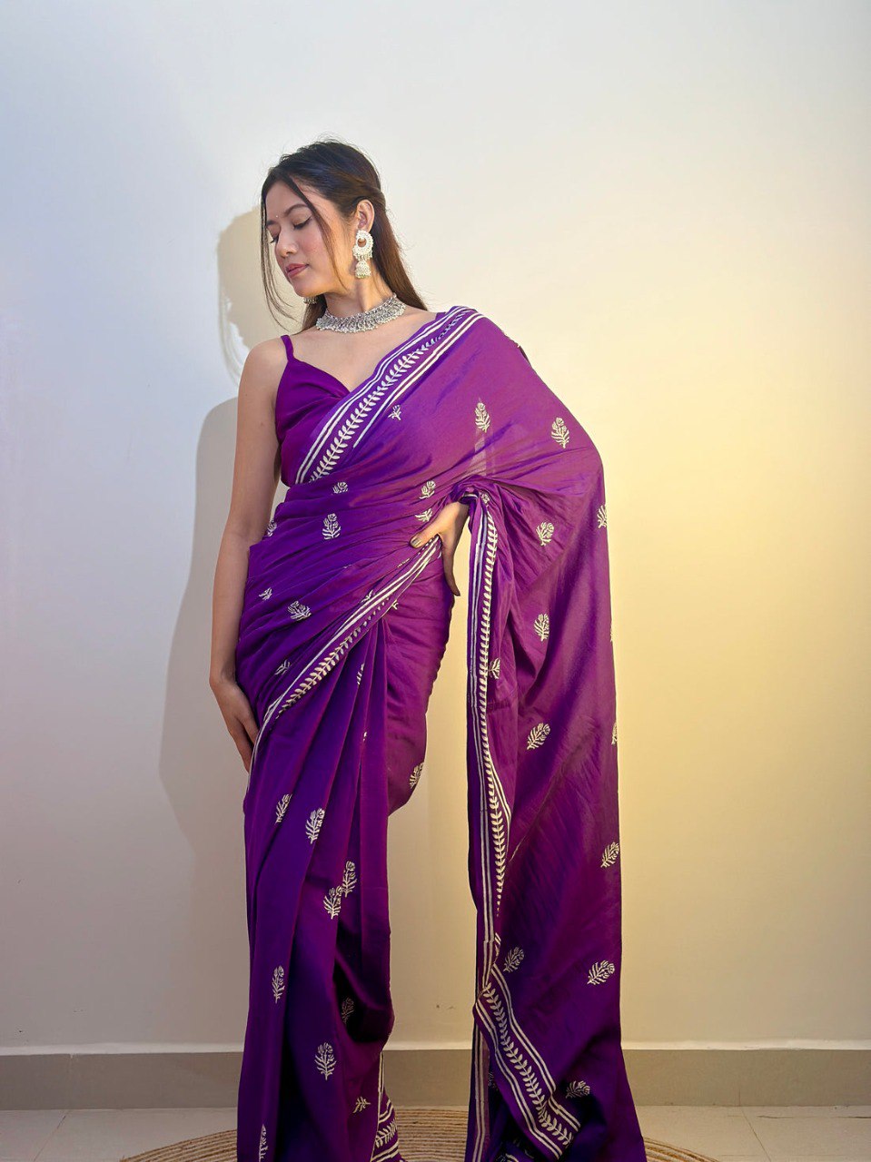 Stylish Olive Green Ready-to-Wear Mul Cotton Printed Saree with Pocket & Silk Blouse Piece