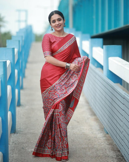 Elegant Ready-to-Wear Cotton Saree with Printed Design