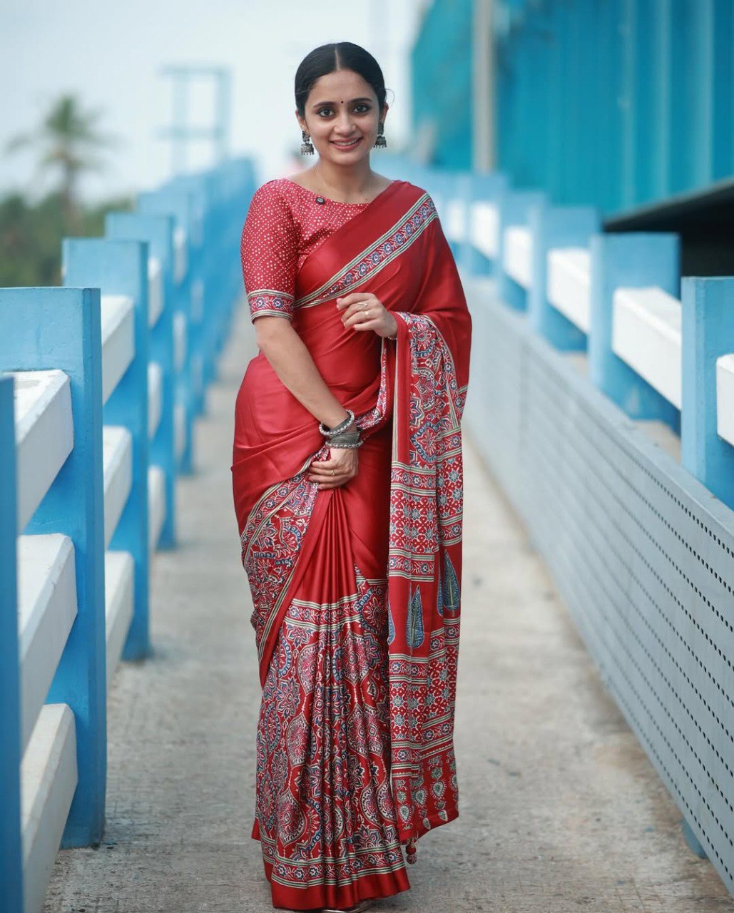 Elegant Ready-to-Wear Cotton Saree with Printed Design