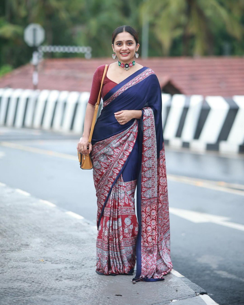 Trendy Printed Crepe Silk Ready-to-Wear Saree with Unstitched Silk Blouse