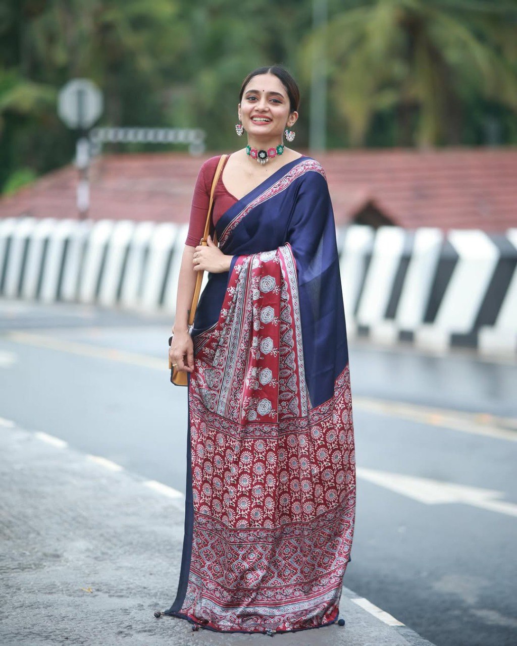 Trendy Printed Crepe Silk Ready-to-Wear Saree with Unstitched Silk Blouse