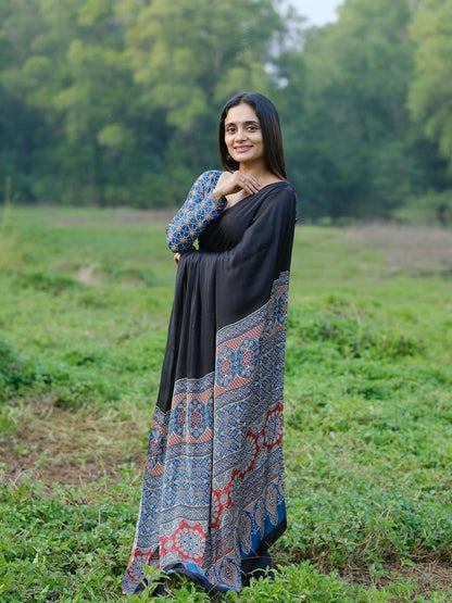 Printed Crepe Silk Ready-to-Wear Saree with Unstitched Silk Blouse