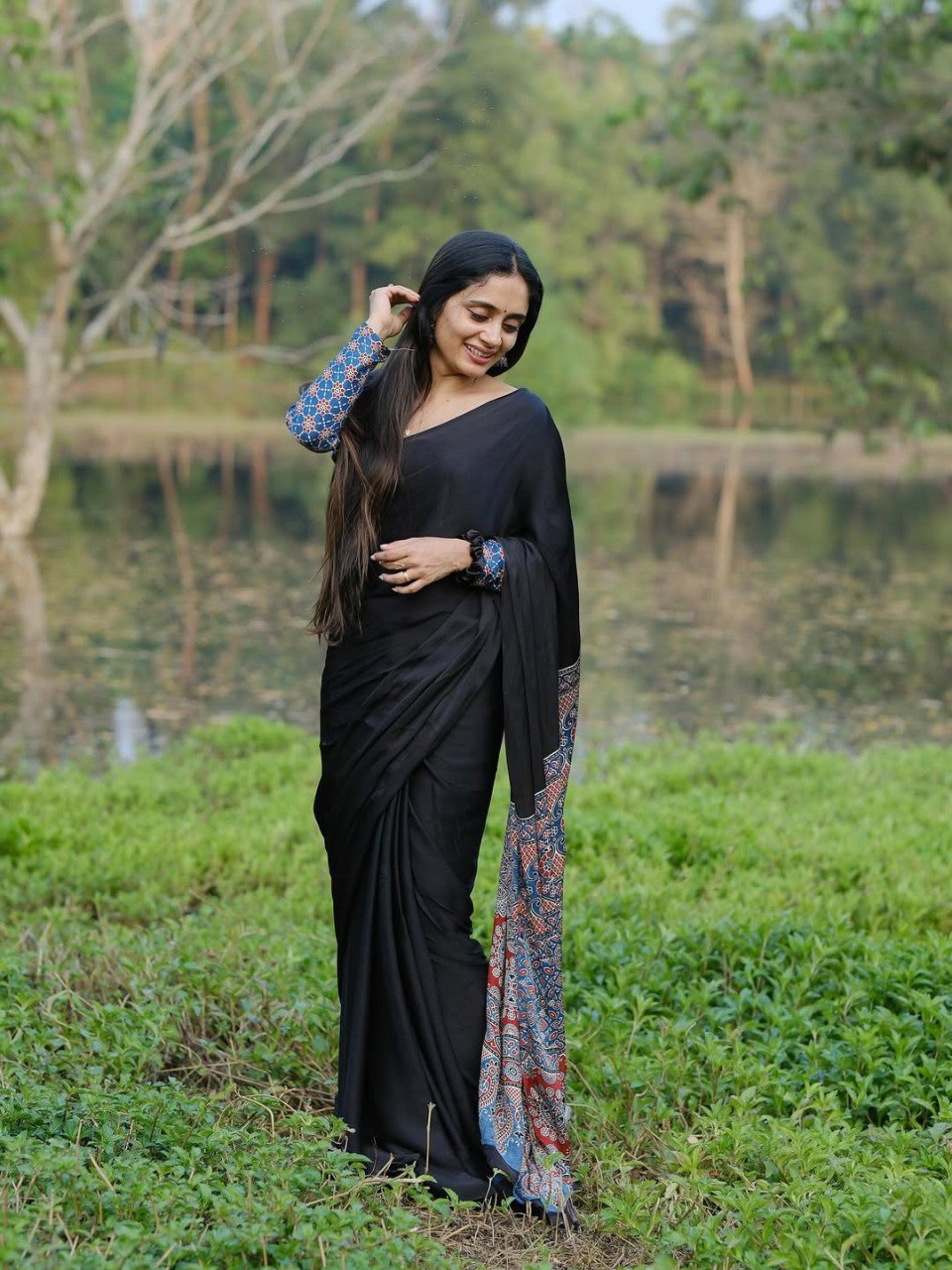 Printed Crepe Silk Ready-to-Wear Saree with Unstitched Silk Blouse
