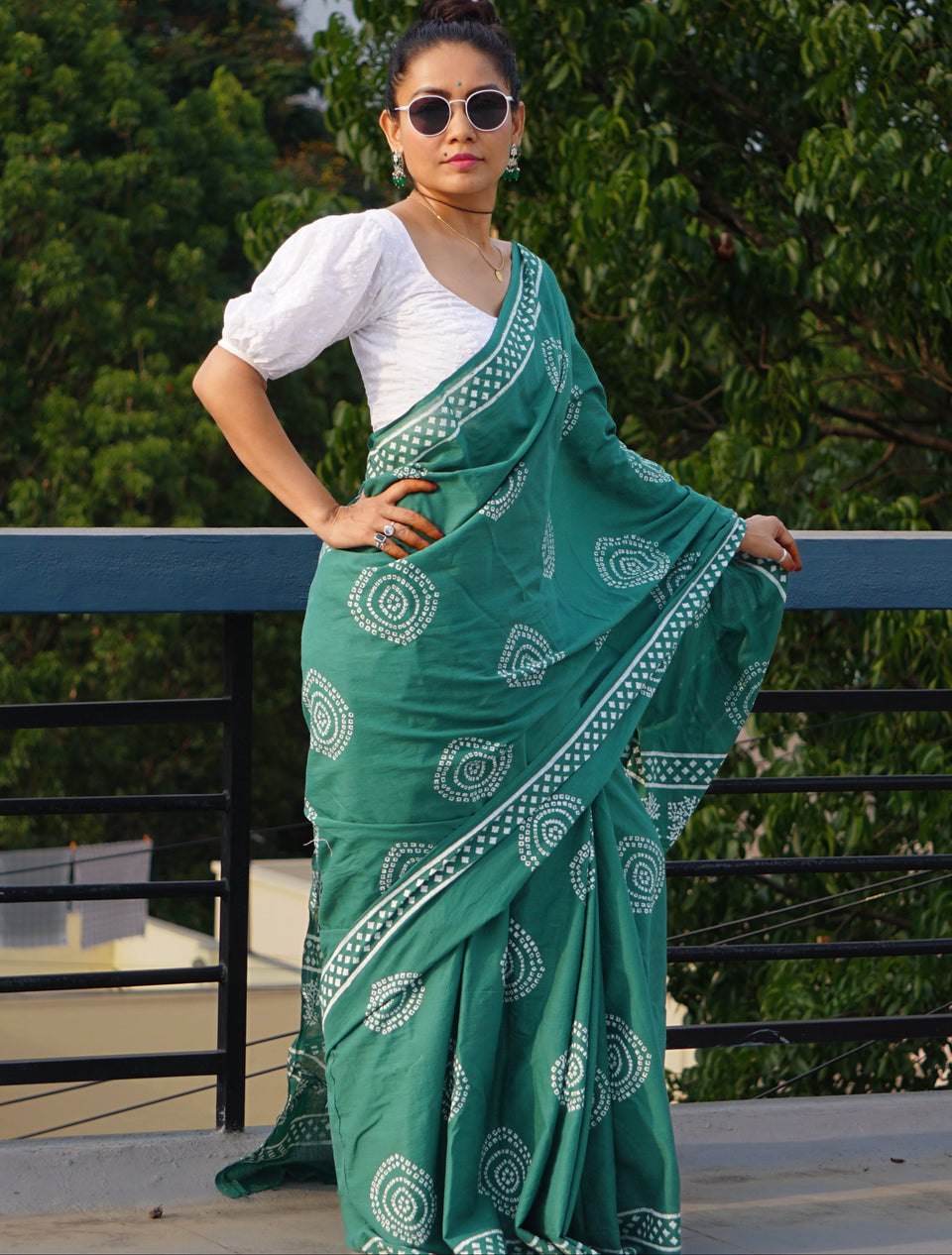 Ready-to-Wear Printed Mul Cotton Saree with Pocket & Unstitched Silk Blouse