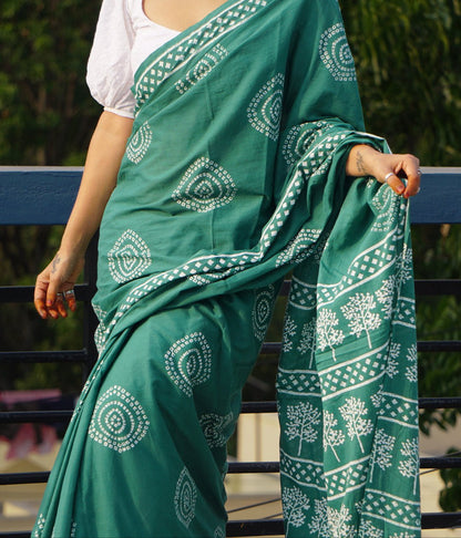 Ready-to-Wear Printed Mul Cotton Saree with Pocket & Unstitched Silk Blouse