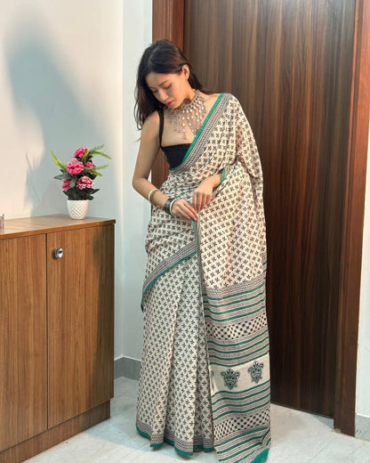 Ready-to-Wear Printed Mul Cotton Saree with Pocket & Unstitched Silk Blouse