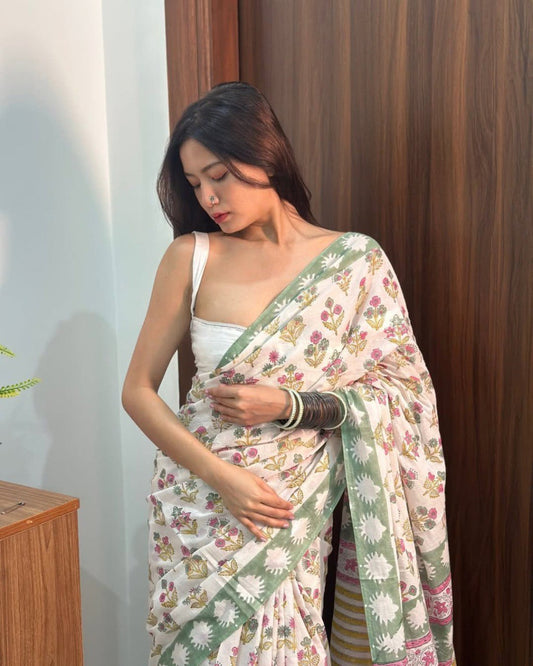 Ready-to-Wear Printed Mul Cotton Saree with Pocket & Unstitched Silk Blouse