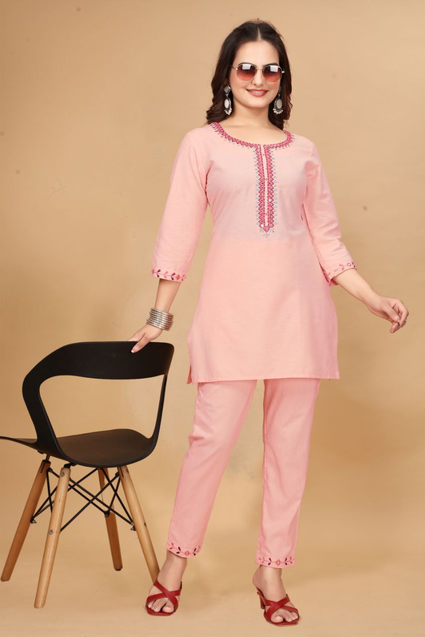 TRENDING HANDWORK COORDSET