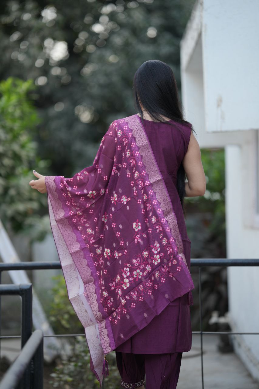 new heavy afghani pant pair set with heavy long dupatta