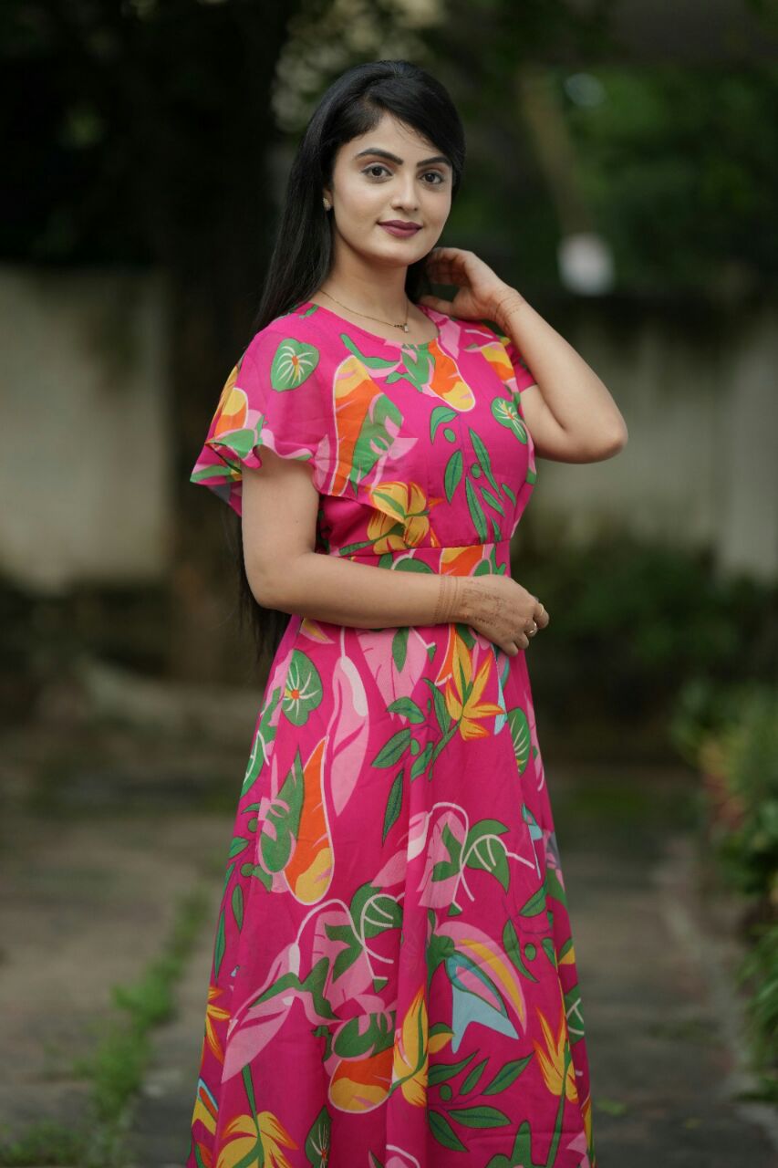 Trendy Georgette Long Women Maxi Dress