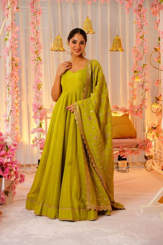 New Launching Embroidery Sequence Zari Work Gown Pant With Dupatta