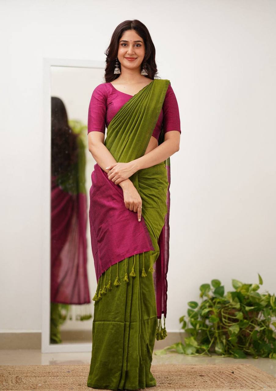 Elegant Olive Green & Magenta Contrast Saree with Tassel Detailing