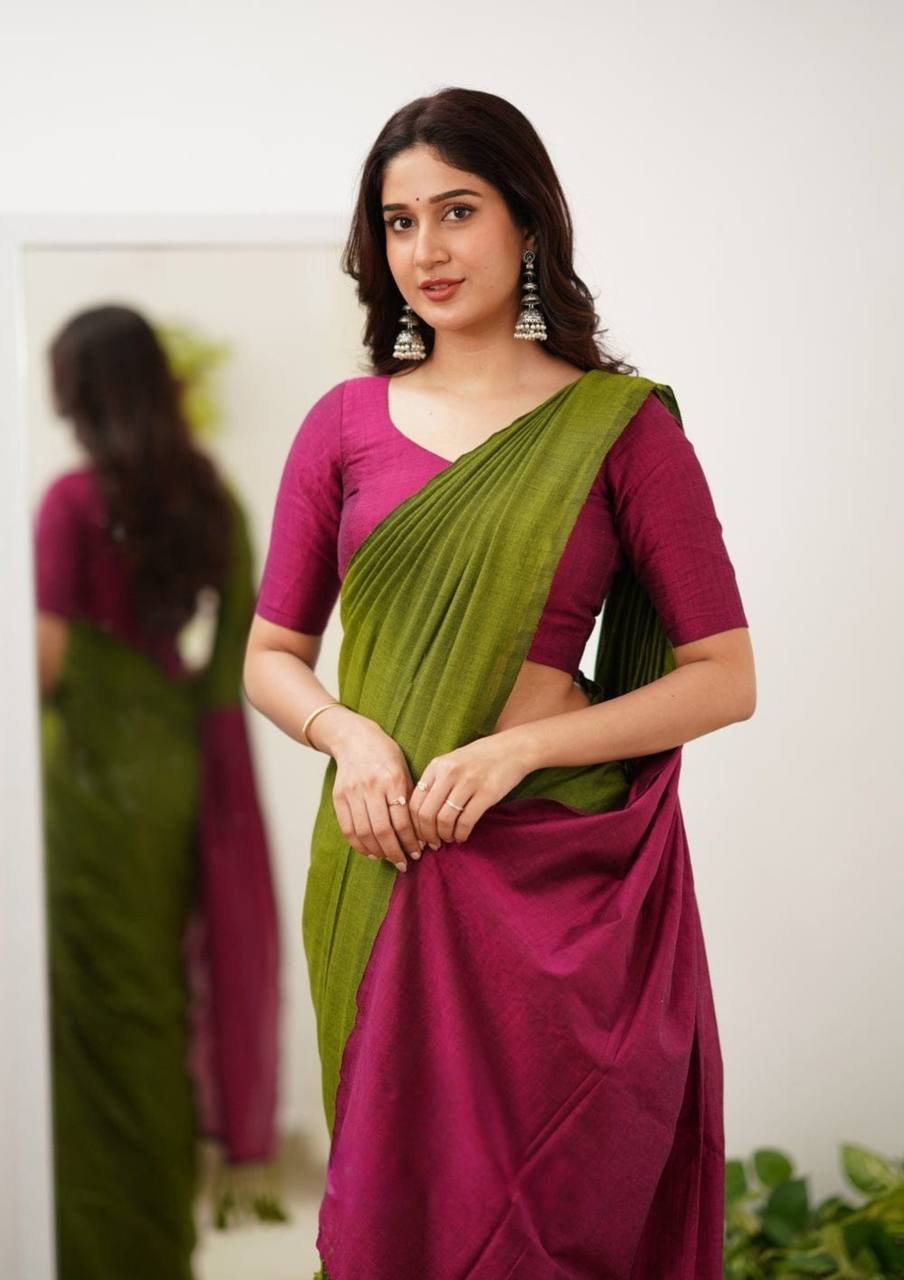Elegant Olive Green & Magenta Contrast Saree with Tassel Detailing