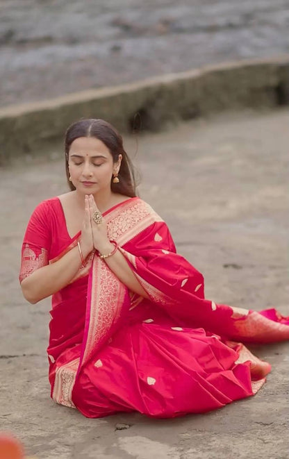 Pink Color Elegant Banarasi Silk Saree