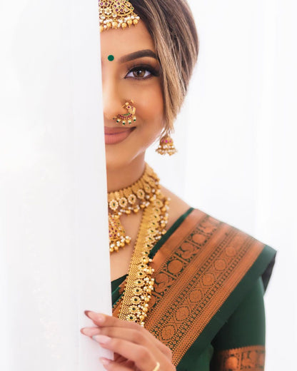 Green Colour Kanjivaram Woven Silk Saree With Blouse Piece