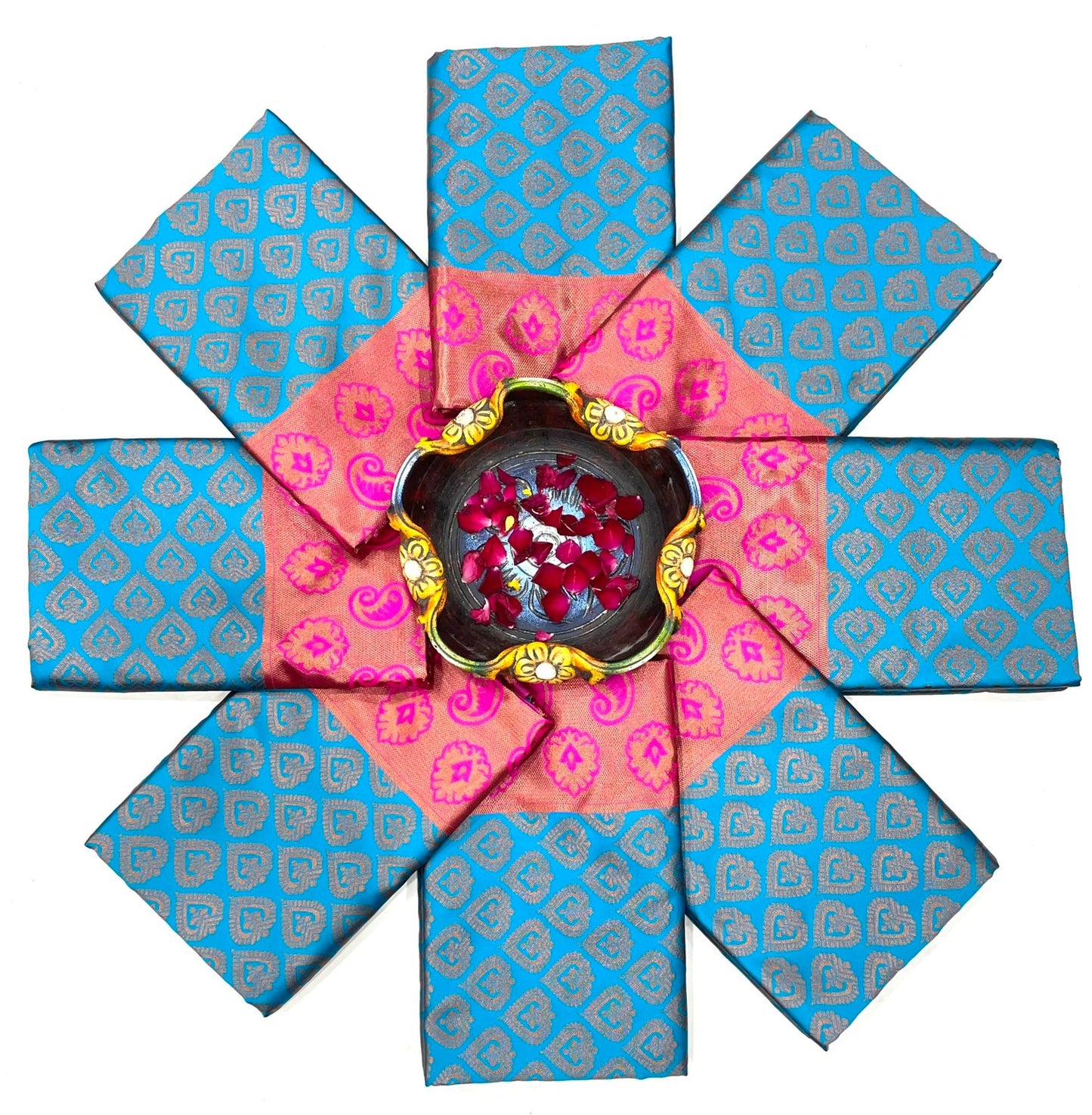 Blue and Pink Colour Kanjivaram Woven Silk Saree With Blouse Piece