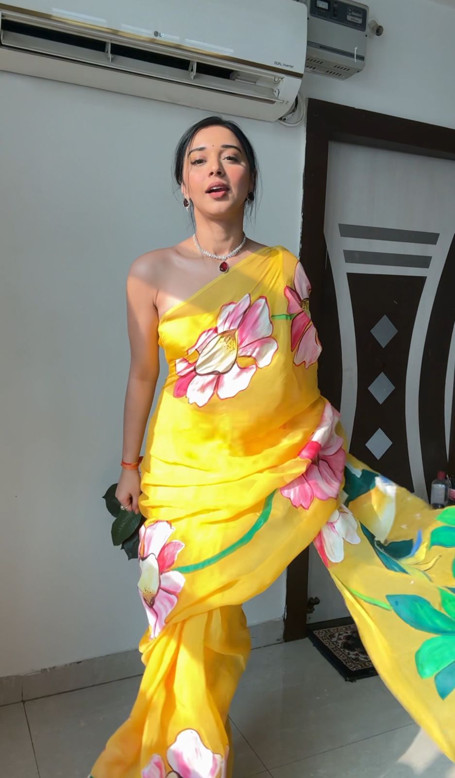 Evanescent 1-Minute Ready To Wear Yellow Organza Silk Saree
