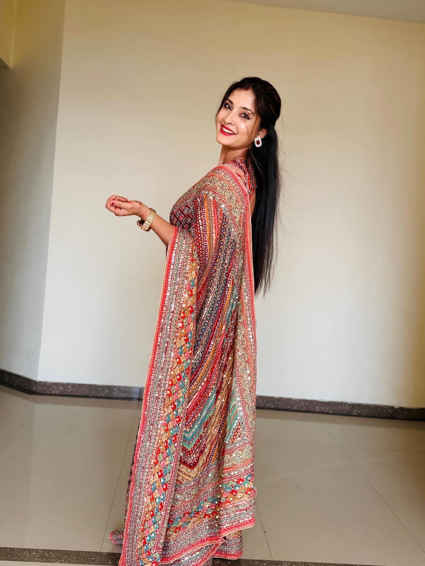 Tantalizing Multicolor Chinon Silk Printed Mirror Work Saree