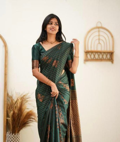 Wedding Wear Kanjivaram Woven Silk Saree With Blouse Piece - Green