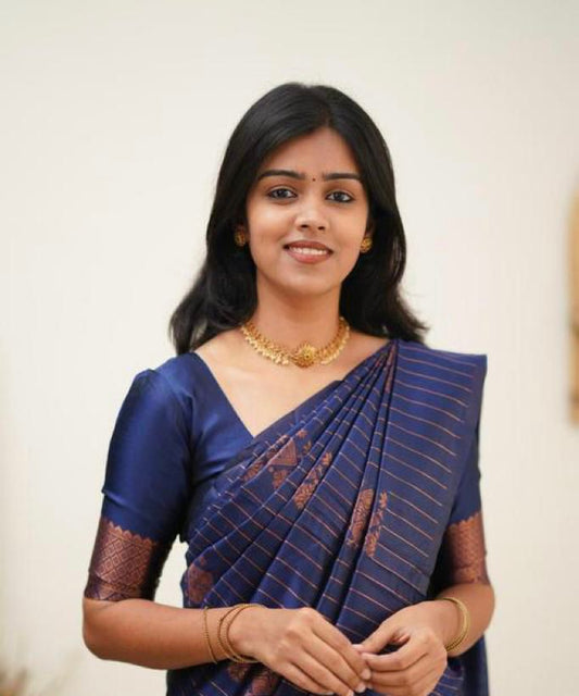 Wedding Wear Kanjivaram Woven Silk Saree With Blouse Piece - Blue