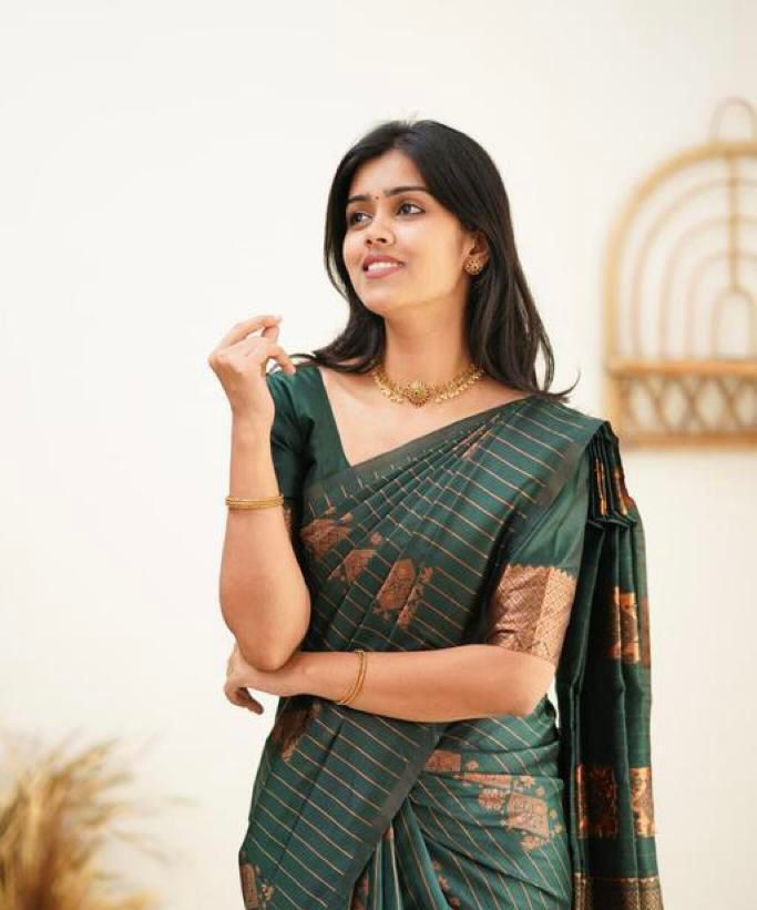 Wedding Wear Kanjivaram Woven Silk Saree With Blouse Piece - Green