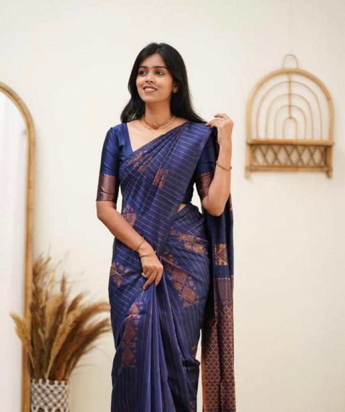 Wedding Wear Kanjivaram Woven Silk Saree With Blouse Piece - Blue