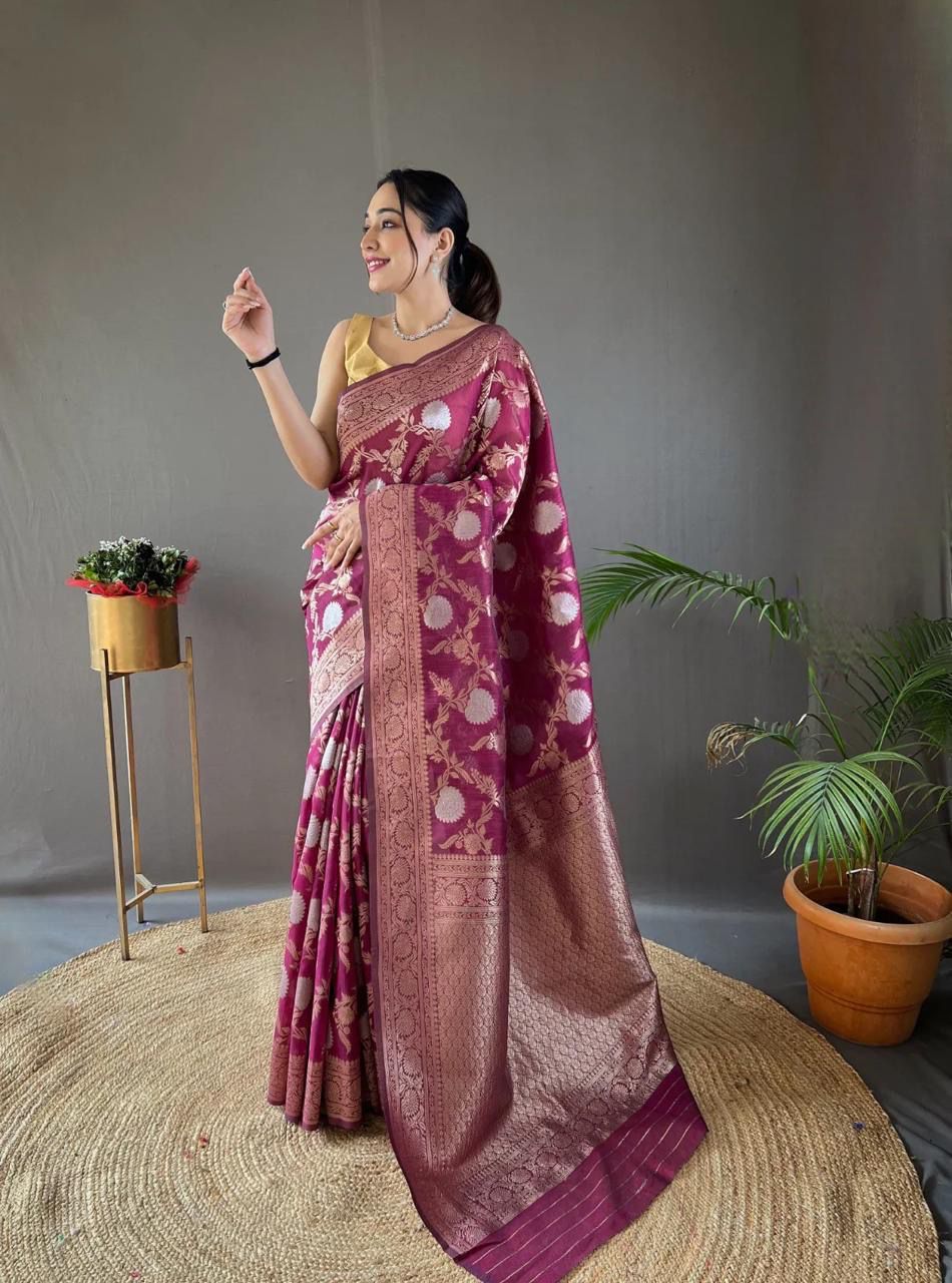 Pretty Black Color Banarasi Silk Zari Weaving Saree With Blouse Piece