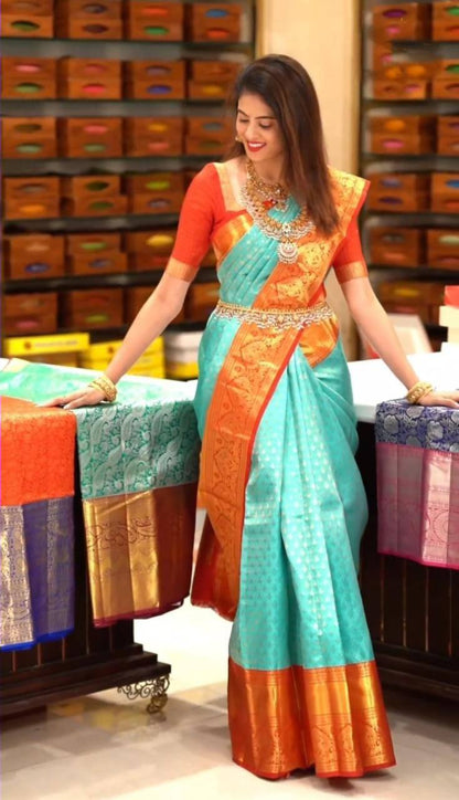 Vibrant Dual-Tone Lichi Silk Saree with Elegant Jacquard Weaving