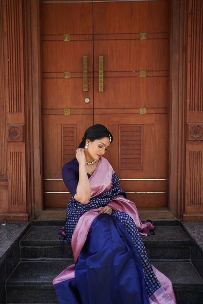 Graceful Navy Blue Soft Lichi Silk Saree with Pink Rich Pallu