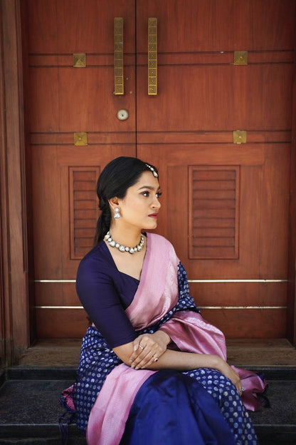 Graceful Navy Blue Soft Lichi Silk Saree with Pink Rich Pallu