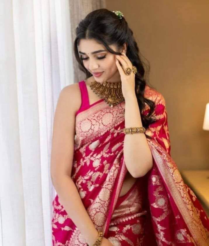 Luxury Red Soft Lichi Silk Saree with Rich Pallu & Elegant Jacquard Work