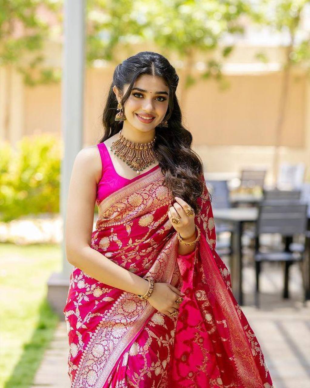 Luxury Red Soft Lichi Silk Saree with Rich Pallu & Elegant Jacquard Work
