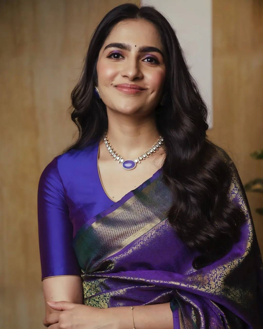 Royal Purple Kanjivaram Silk Saree with Rich Gold Zari Work & Elegant Traditional Finish
