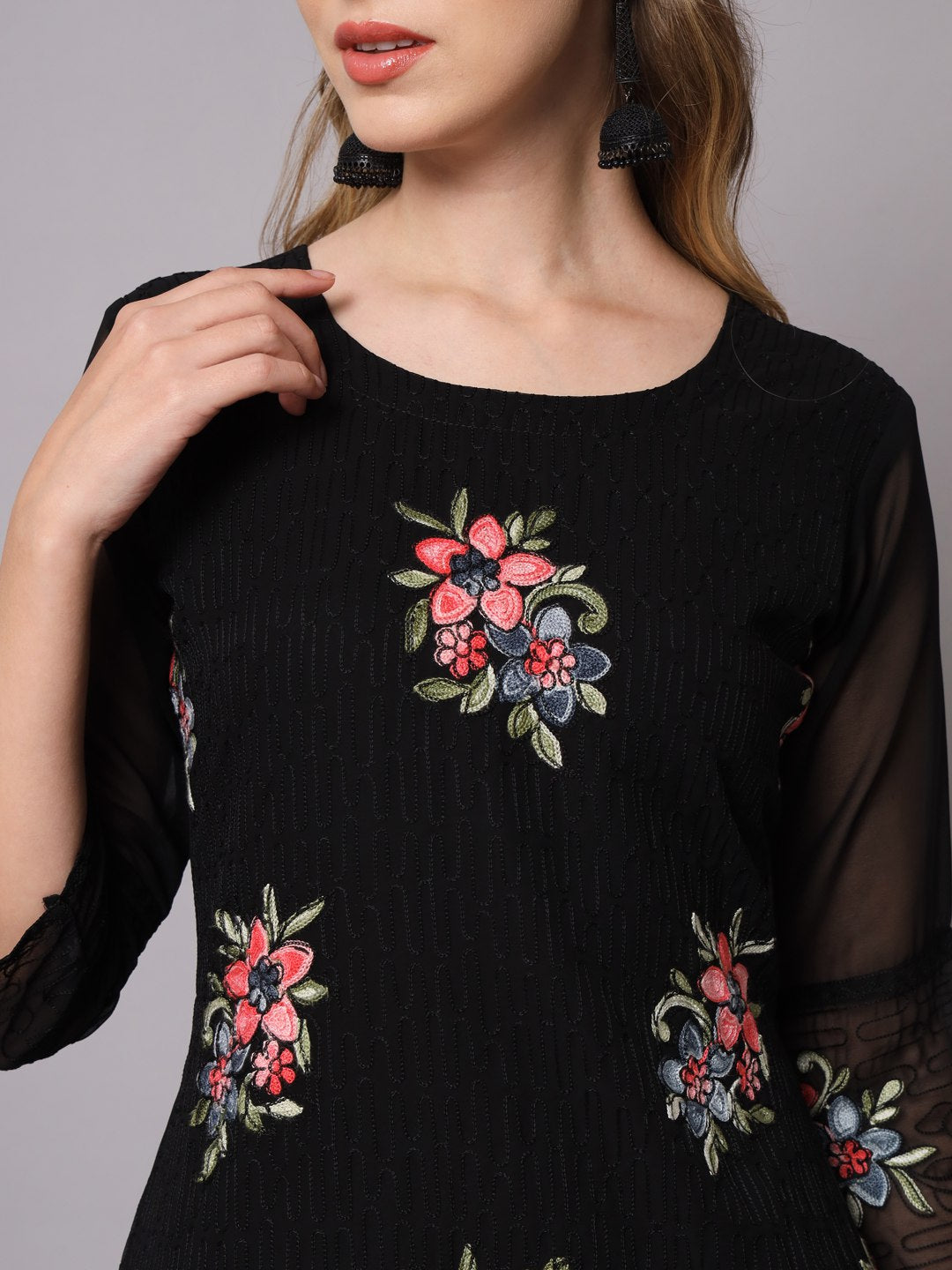 Georgette Straight Cut Round Neck Kurta with Beautiful Lucknowi Chickankari Work
