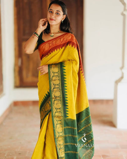 Royal Lichi Silk Jacquard Saree with Rich Pallu
