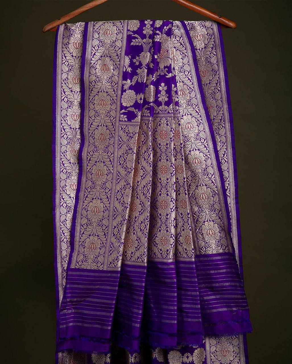 Classic Soft Lichi Silk Saree with Rich Pallu & Jacquard Design