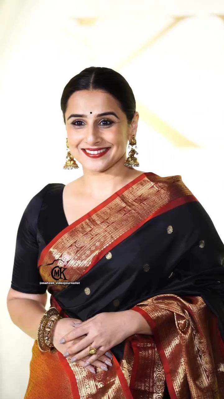 Pure Golden Zari Soft Banarasi Silk Saree with Rich Pallu & Brocade Blouse