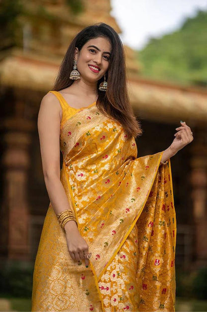 Graceful Lichi Silk Saree with Rich Pallu & Beautiful Tassels